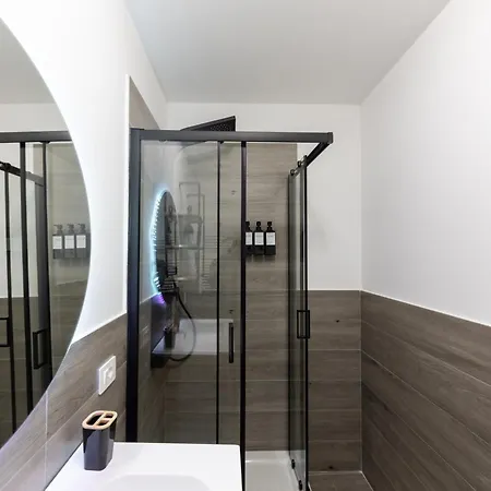 Urban Chic Luxury Suite Apartments Rome Exterior photo